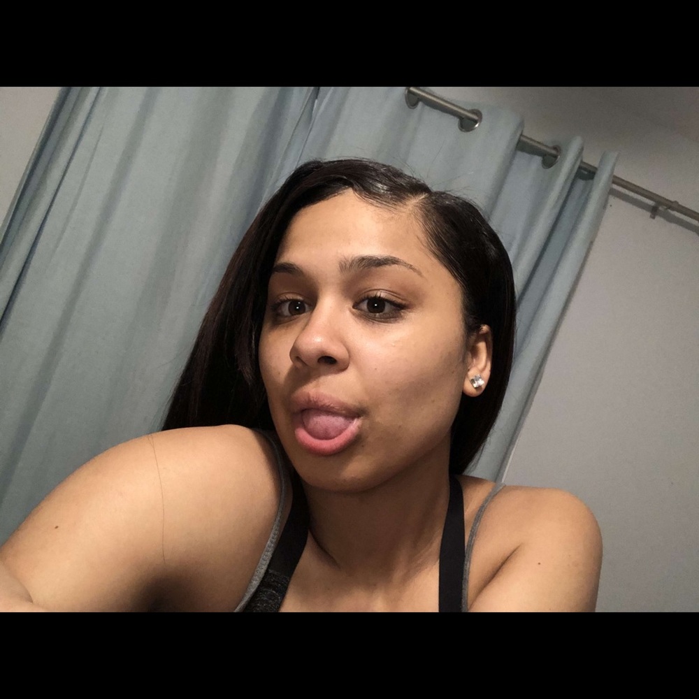 Meet your Posher, Jada